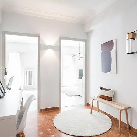Deluxe & Stylish 2bd In Pangrati By Upstreet Апартаменты Афины